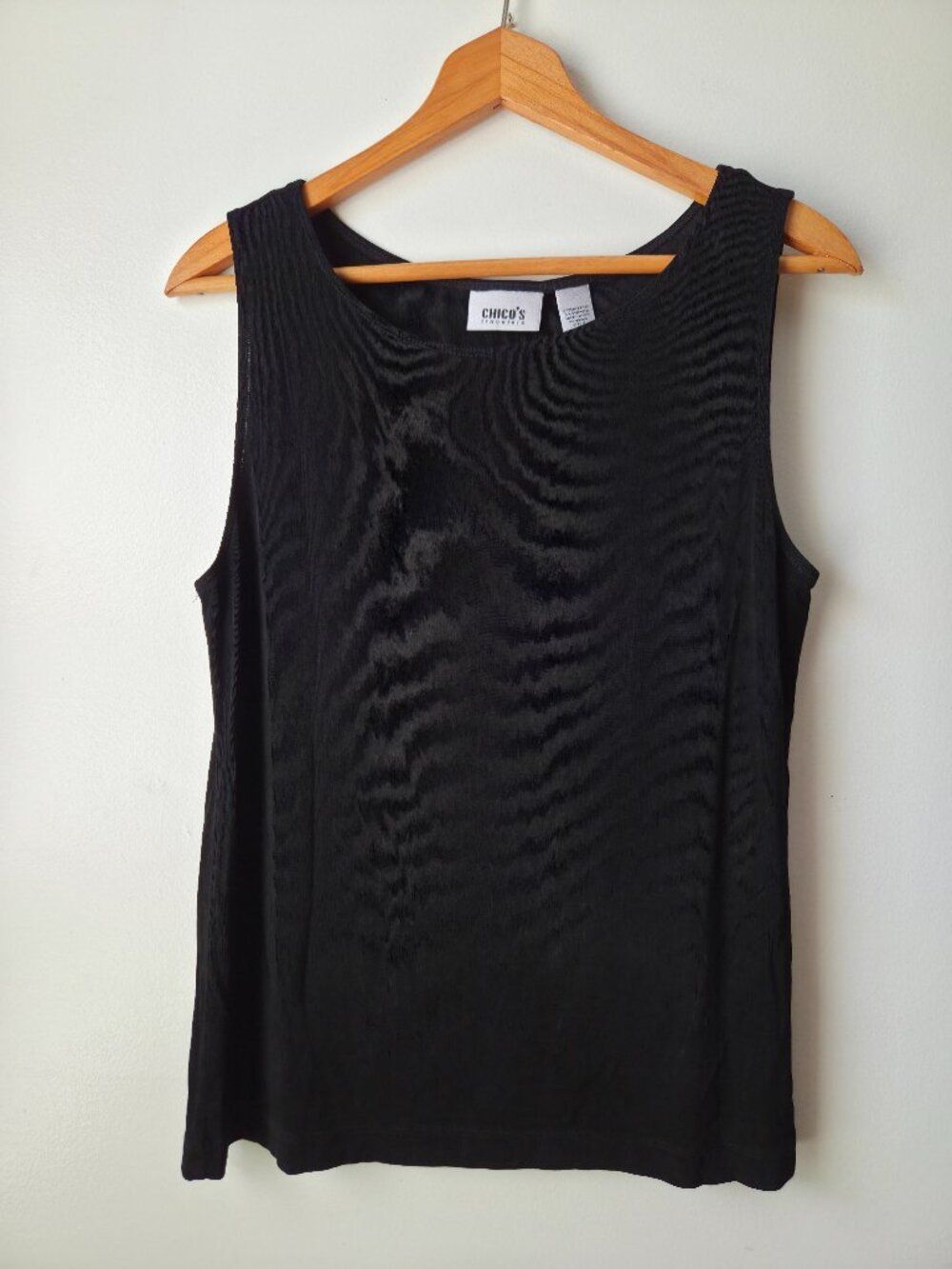 EUC CHICO'S TRAVELERS BLACK SLINKY TANK TOP SIZE 2 / WOMENS LARGE